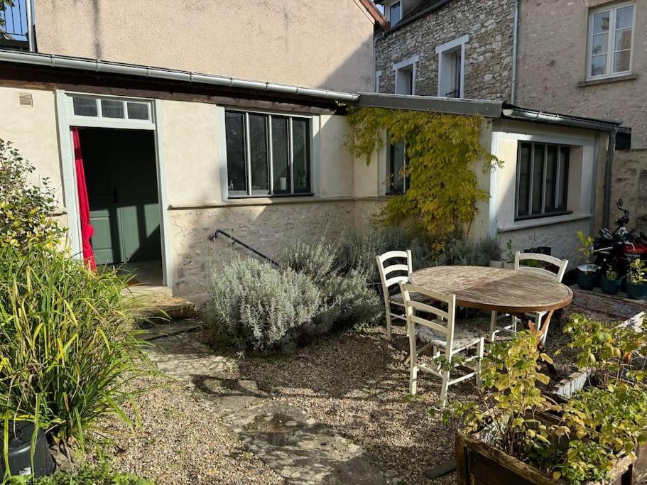 Petite Maison Independante Avec Parking Vetheuil Екстер'єр фото